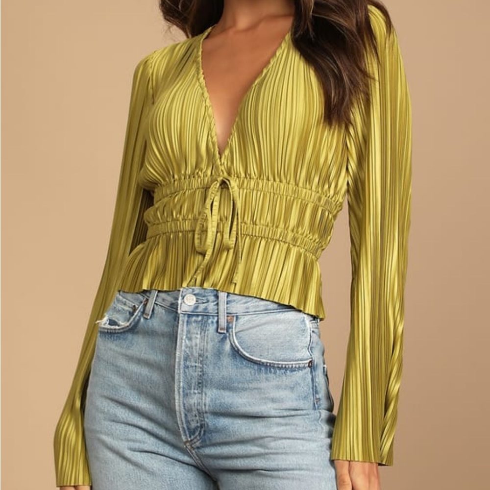 Pleated Bell Sleeve Top